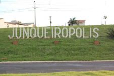 junqueiropolis,-a-cidade-da-qualidade-de-vida-e-desenvolvimento,-comemora-78-anos