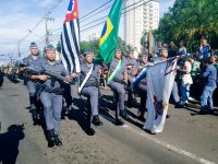 9-de-julho:-desfile-civico-militar-comemora-os-91-anos-da-revolucao-constitucionalista-de-1932,-em-presidente-prudente;-fotos