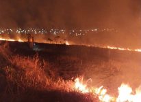 incendio-de-grandes-proporcoes-atinge-area-de-pastagem,-em-presidente-prudente