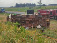 acidente-de-transito-com-onibus-deixa-homem-morto-e-oito-vitimas-feridas-na-rodovia-assis-chateaubriand