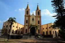 santuario-tem-programacao-recheada-de-celebracoes-para-o-dia-de-nossa-senhora-aparecida,-na-vila-marcondes,-em-pres.-prudente