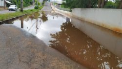 chuva-provoca-alagamentos-em-ruas,-erosao-em-estrada-rural-e-invade-casas-na-regiao-de-presidente-prudente