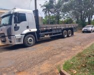 policia-militar-prende-suspeito-de-envolvimento-em-roubo-de-caminhao-e-recupera-veiculo-em-teodoro-sampaio