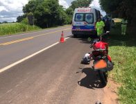 condutora-e-passageira-de-motocicleta-ficam-feridas-apos-atropelamento-de-cachorro-em-estrada-vicinal